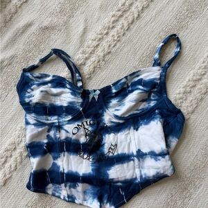 Tie-Dye Blue and White Women's Top
